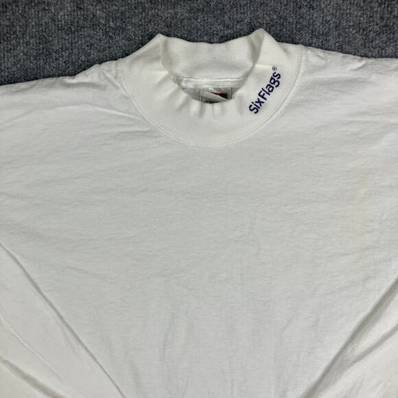 Fruit of the Loom Shirt Mens XL White Six Flags Long Sleeve Graphic Casual Tee - Picture 1 of 8